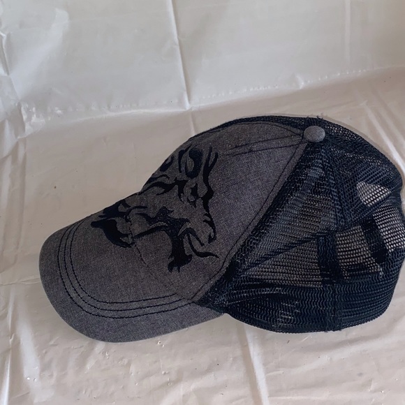 Womens baseball caps good condition - Picture 7 of 9